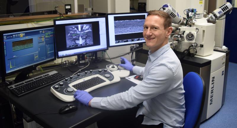 Lead author Dr Stanislaw Zankowski using the world-class electron microscopy facilities at the David Cockayne Centre for Electron Microscopy