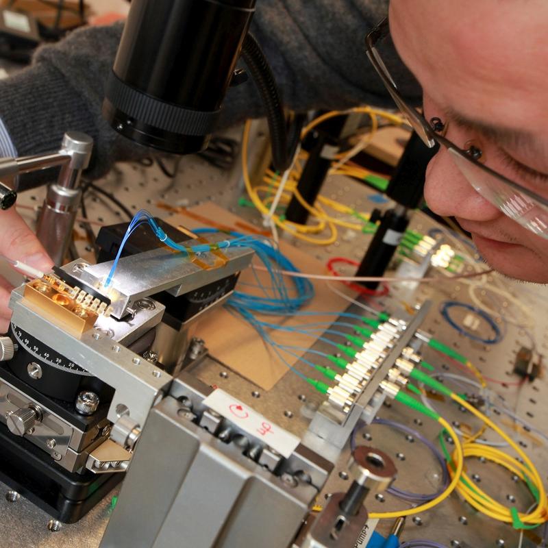 Photonics Research Photonics Research